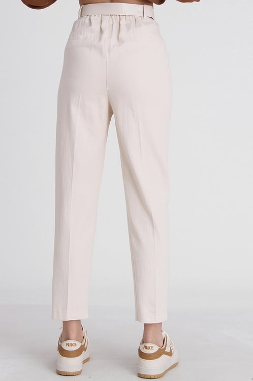 BELTED CROPPED PANTS